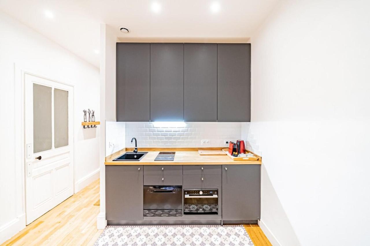 Aapartment With Character Parquet Flooring Fireplace - Charpennes Villeurbanne Zewnętrze zdjęcie